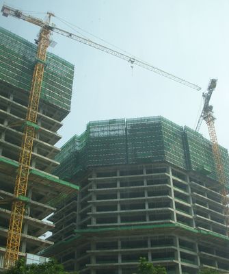 Good price Safety Monitor Device 6ton Fixed Tower Crane , 50m Qtz63 Tower Crane online