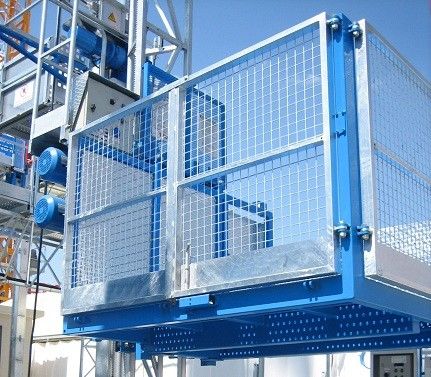 CE Double Cage 300m Material Hoist Construction For Warehouse