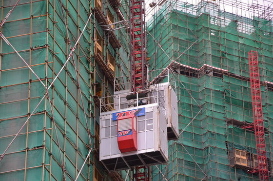 Steel Single Cage 55kw Passenger Hoist Lift For Construction Site SC300