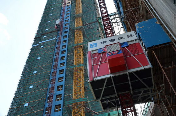 Building Material 500m Construction Elevator Lift Hoist With Inverter Control